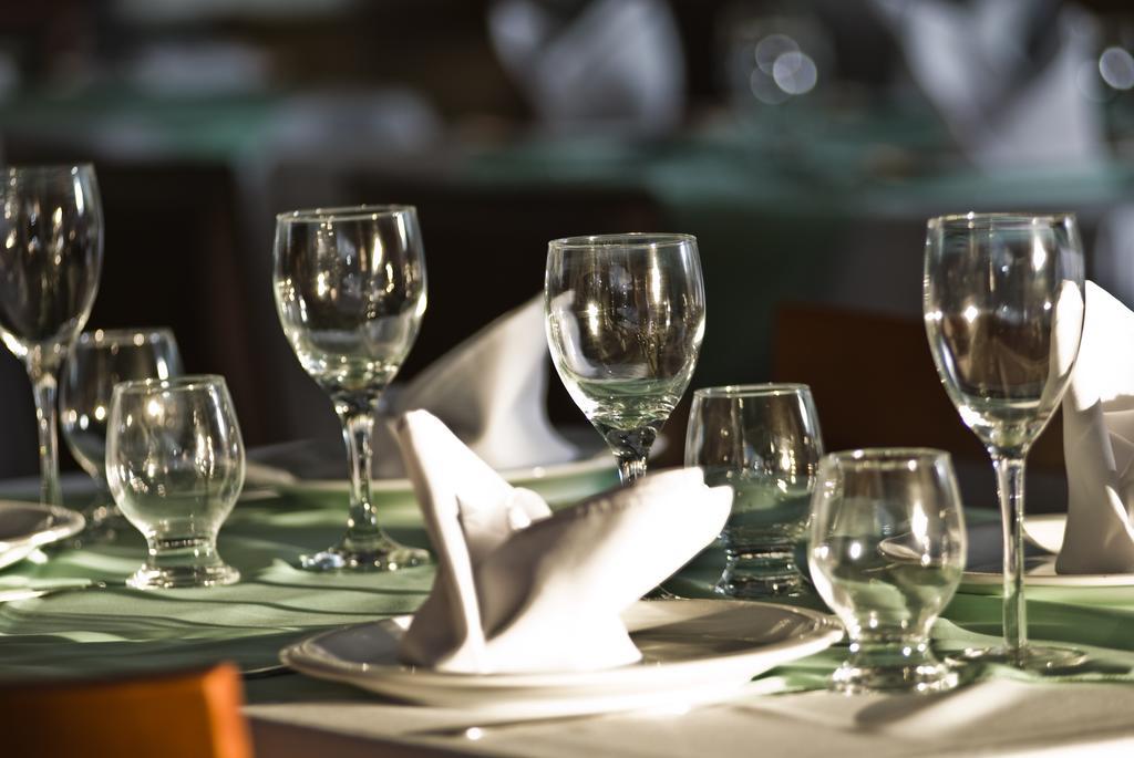 Oyo Hotel Arembepe Beach Hotel, Camacari エクステリア 写真