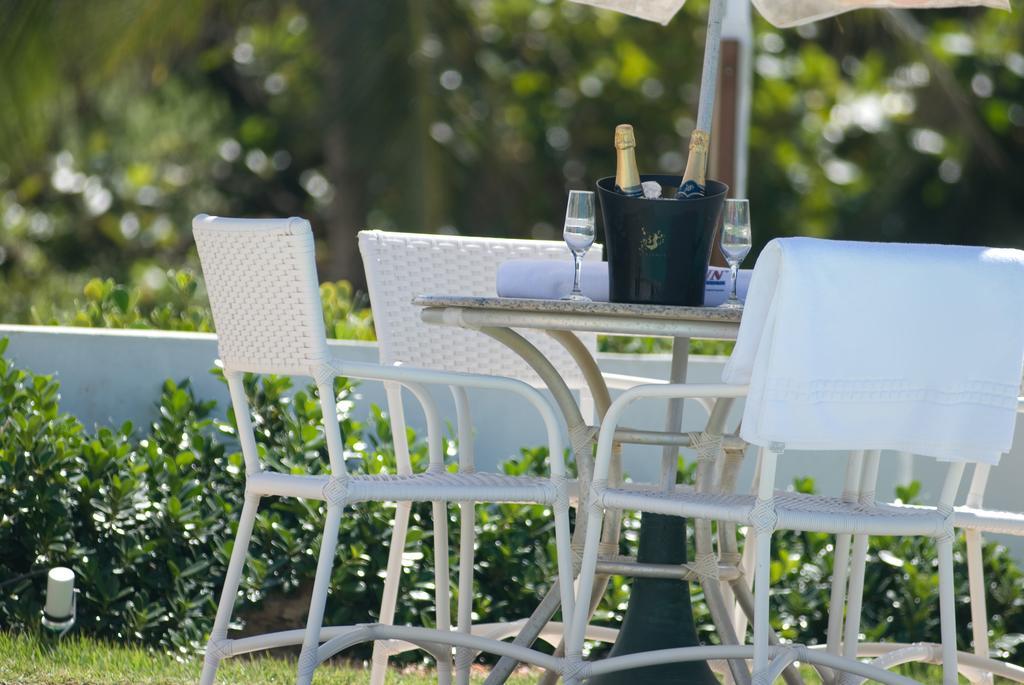 Oyo Hotel Arembepe Beach Hotel, Camacari エクステリア 写真
